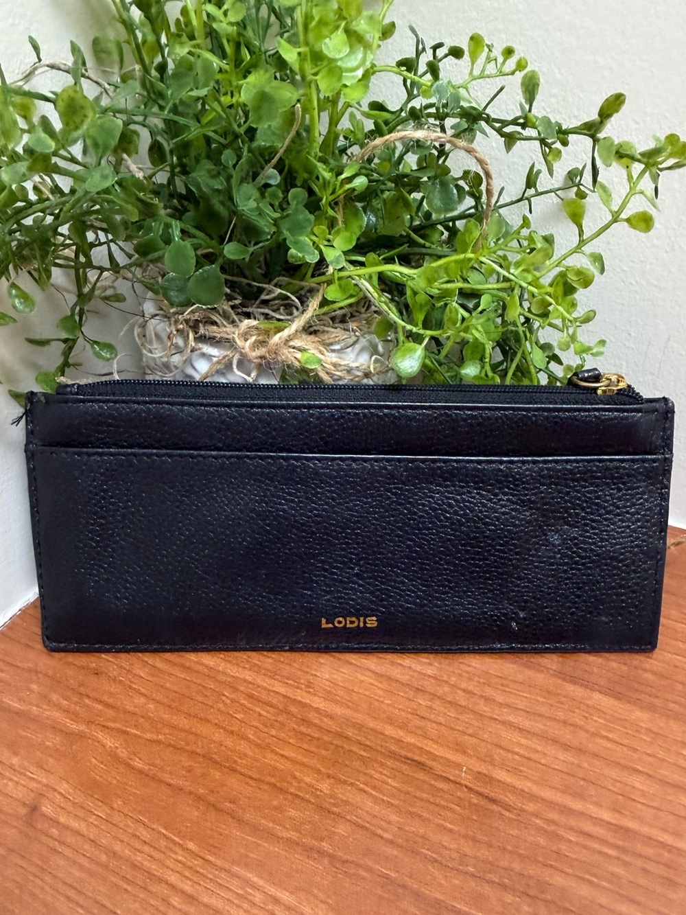 LODIS CREDIT CARD STACK WALLET BLACK LEATHER CREDIT CARD WALLET w/ ZIPPER EUC